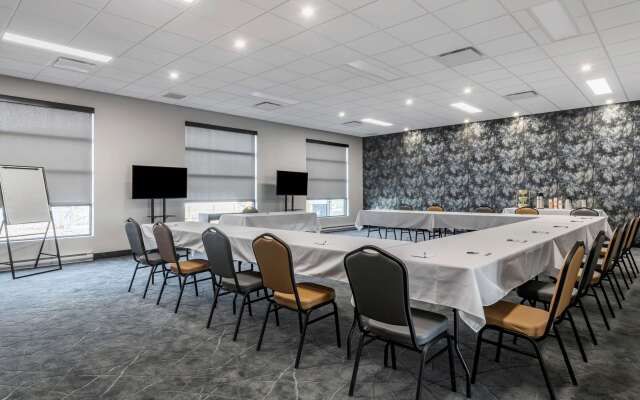 Quality Hotel & Conference Centre