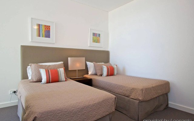 Kirra Surf Apartments