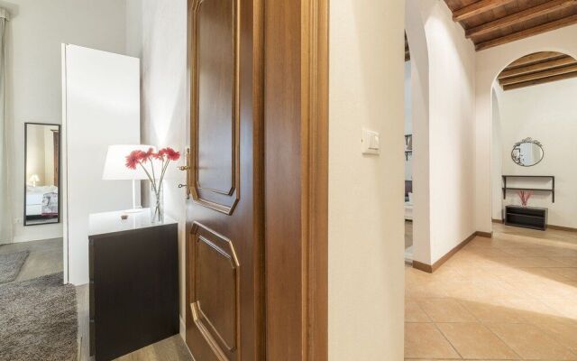 Pantheon Charming Apartment