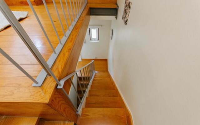 Rent4Rest Mouraria Lisbon Apartments