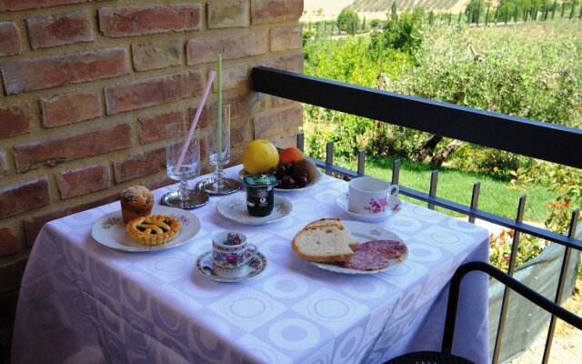 B & B La Cornice - Gina Room With Bathroom and Private Terrace