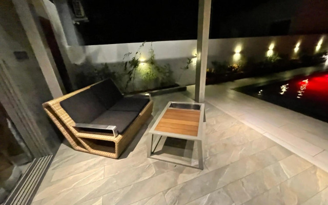 Jumbo Heavens 5 Bedroom Scenic Luxury Pool Villa