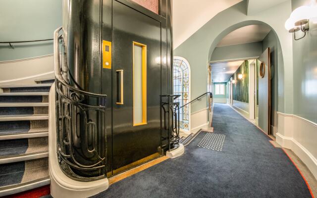 Holiday Inn Paris - Gare de Lyon Bastille by IHG