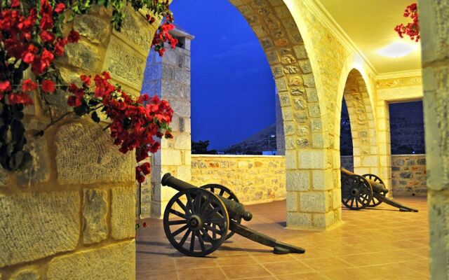Areos Polis Hotel
