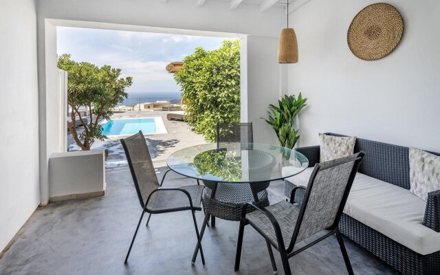 Smy Santorini Suites & Villas