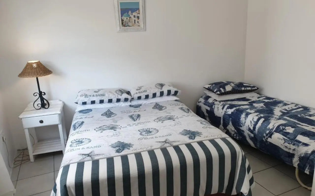 Twin Shacks - Uilenkraalsmond