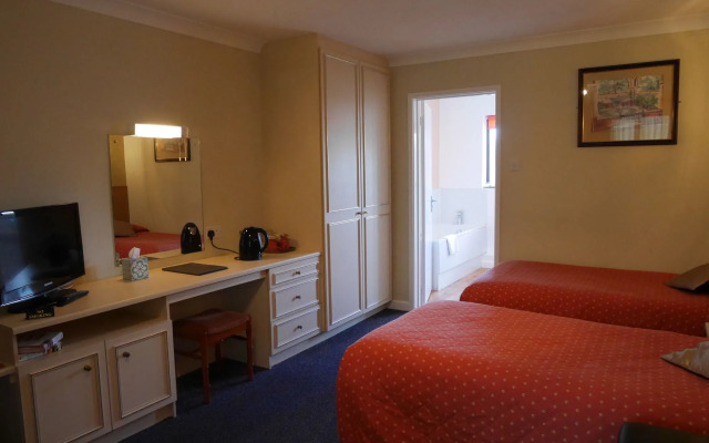 The Marsham Arms Inn