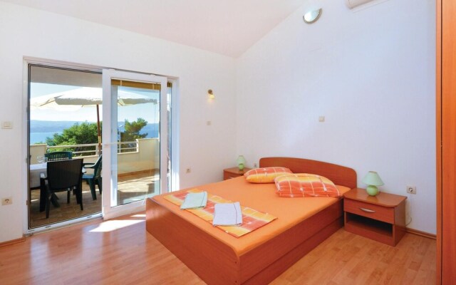 Amazing Home in Lokva Rogoznica With Wifi and 3 Bedrooms