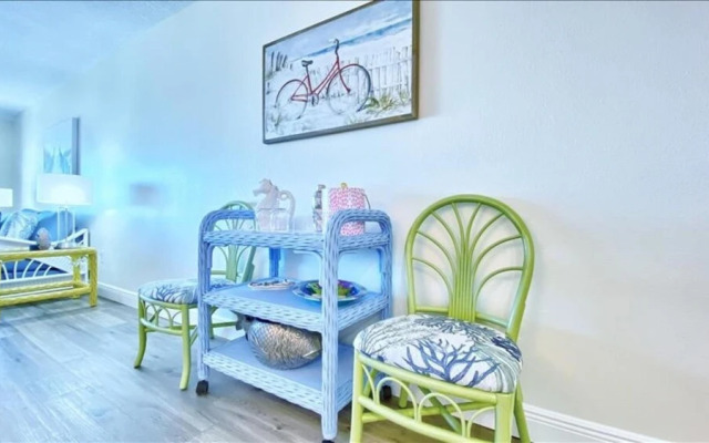 Chateaux 106 by Teeming Vacation Rentals