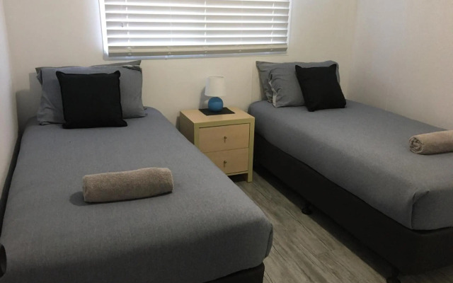 Lovely Pet Friendly Self Contained Holiday Villa