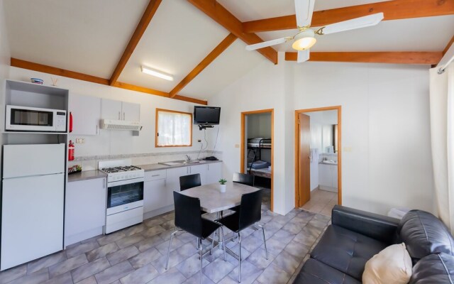 Eildon Riverside Holiday Park