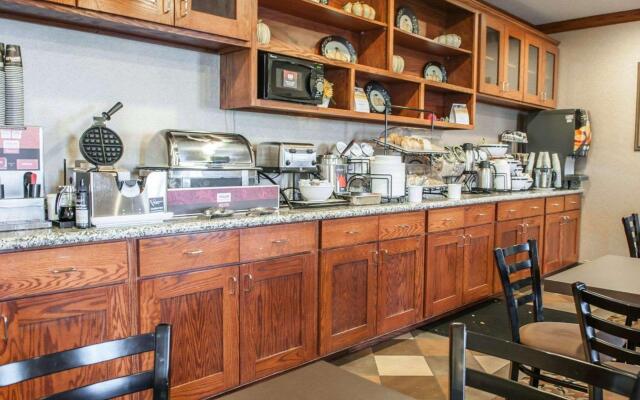 Comfort Inn & Suites Muncie