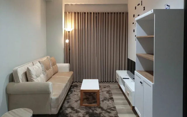 Elegant And Spacious 1Br At Patraland Amarta Apartment