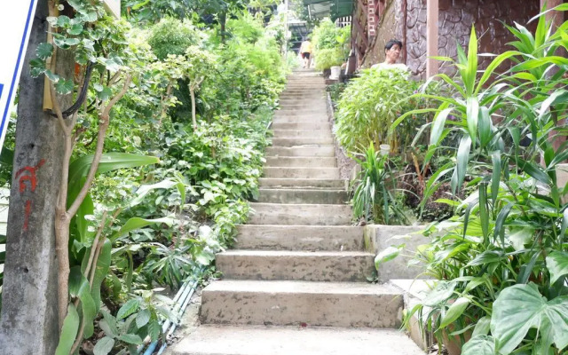 Harmony House - Hostel