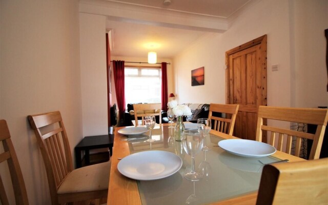 75 Donard House