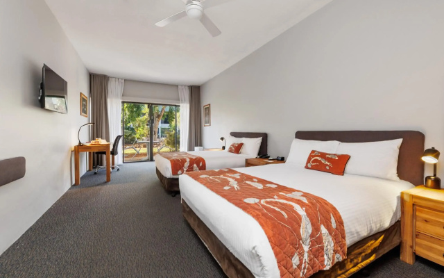 Mercure Kakadu Crocodile Hotel