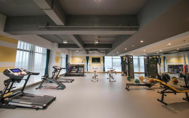 Atour Hotel Yixing Huanke Park