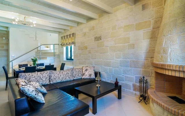 Cronos Luxury Stone Villa