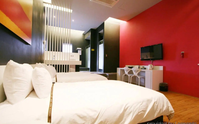 Oscar Suite Hotel