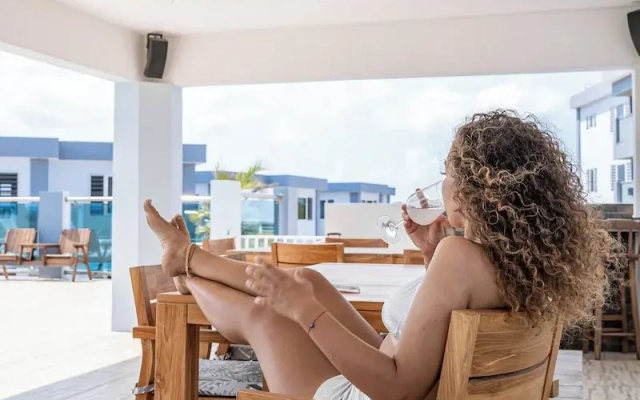 Lyra Vacation Rentals