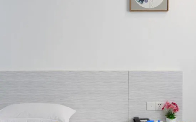 Jiazhou Shishang apartment (Guangzhou Airport North Gate)