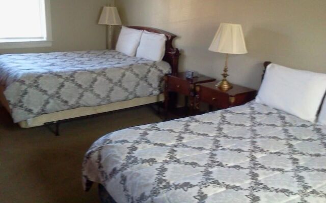 Golden Gate Lodging