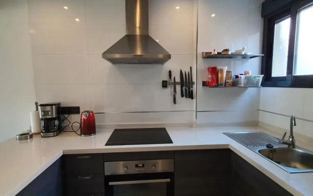 Penthouse Oasis Beach IV N  142