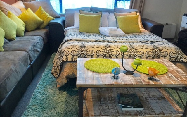 Lake Edge Family Cottage Panoramic View – Guest Rooms – Queenstown