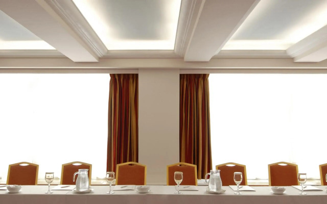Athens Atrium Hotel and Suites