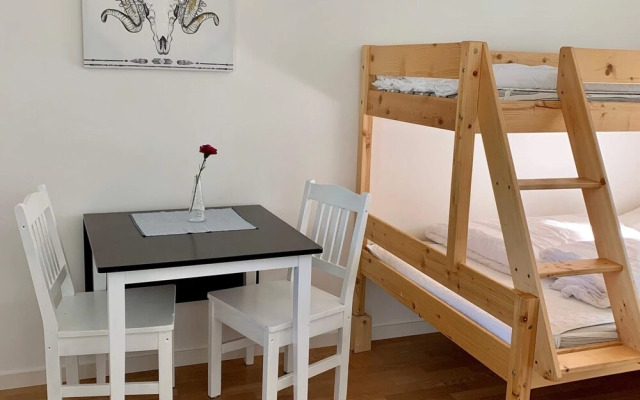 Cozy Holiday Home for 2 in Stenungsund