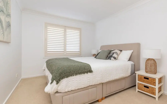 Lakeview Crescent 11