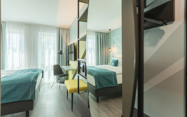 Holiday Inn - the niu, Seven Dusseldorf Ost by IHG