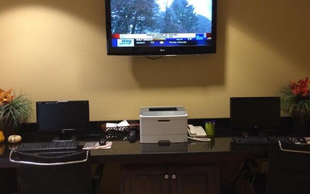 Holiday Inn Express Hotel & Suites Pensacola-warrington