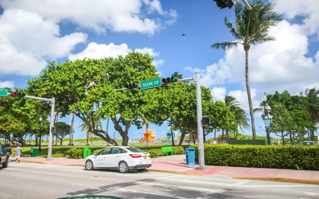 Congress Hotel South Beach