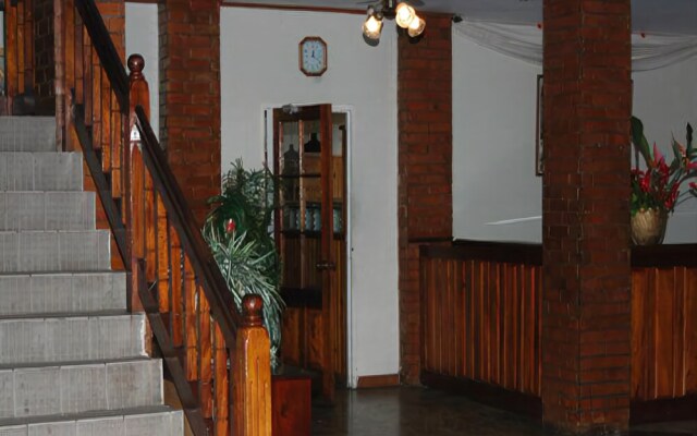 Village Hotel