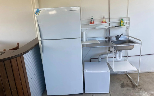 Investigator Beach Breeze Apartments U3