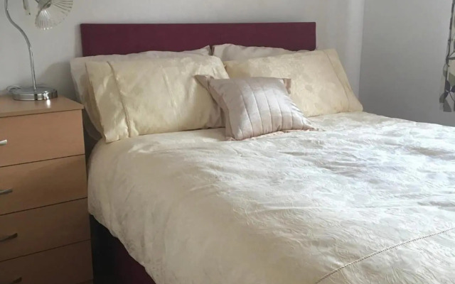 Oxford City Guest House