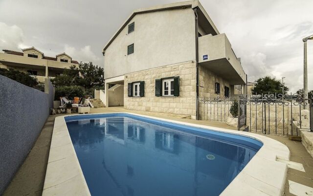 Apartments Bakula