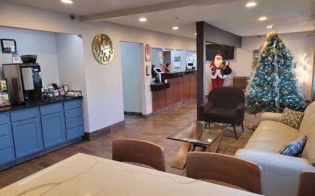 Best Western Plus Altoona Inn