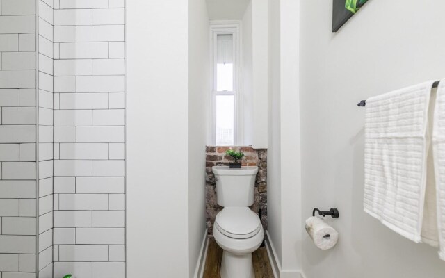 3BR Apt With Netflix - Near King Street