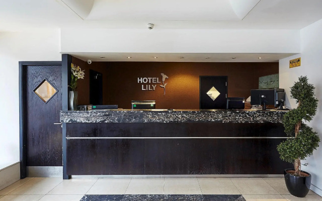 Hotel Lily