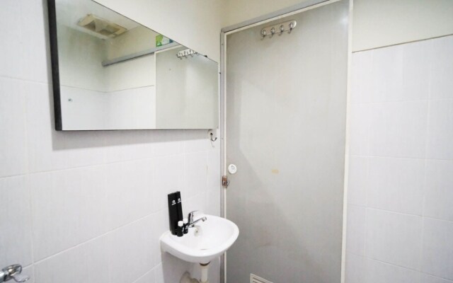 Homey And Comfy 2Br At Dian Regency Apartment