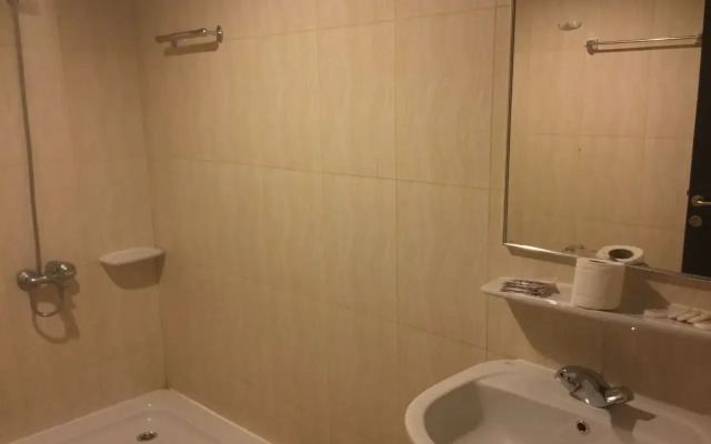 Patel Hotel