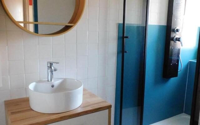 Gîte Saint-Julien-des-Landes, 2 pièces, 3 personnes - FR-1-426-336