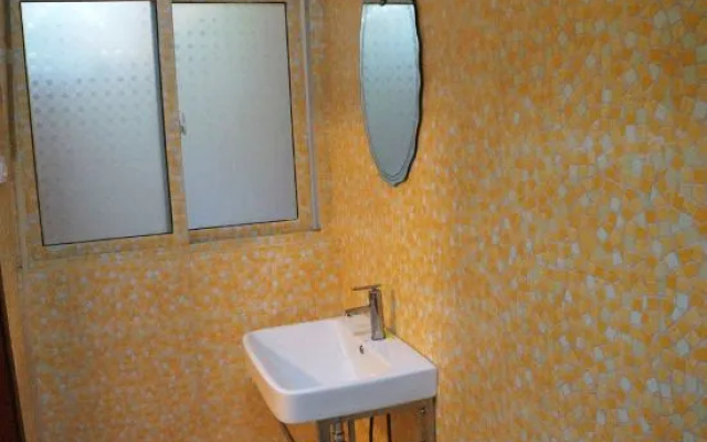 Yinxinglou Hotel – Bathroom – Chuzhou