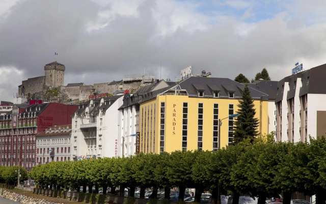 Hotel Paradis
