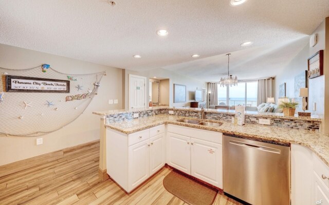 Majestic Beach Towers 2-901