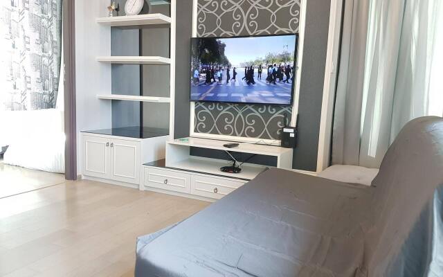 Bangkok Luxury Suites Pyne