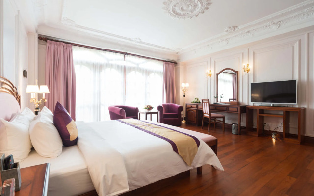 Regency Angkor Hotel