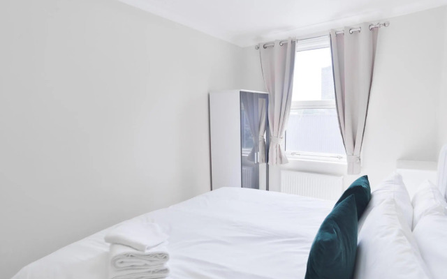 Economy 1 Bed Apartment in Heart of Central London